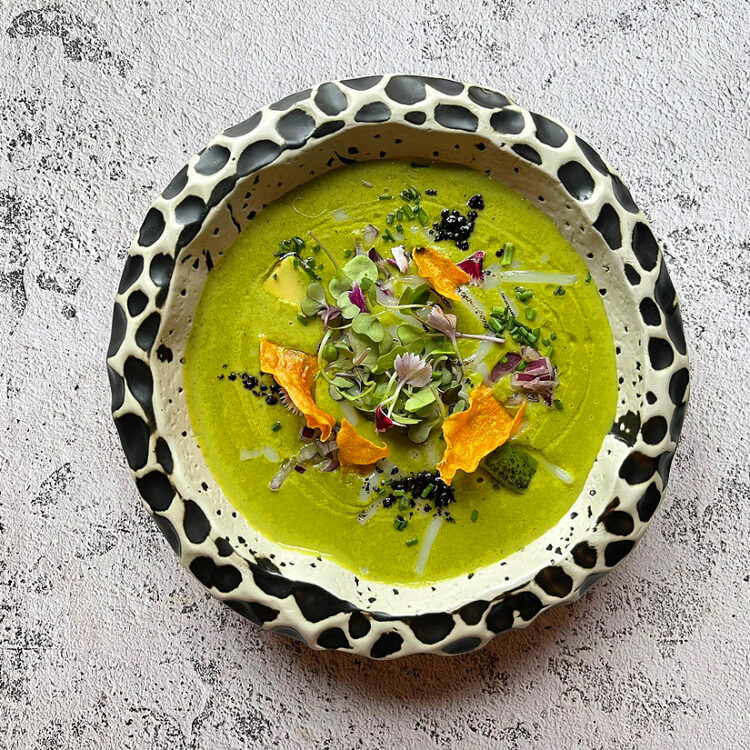 CREMA DE BIMI, BRÓCOLI Y AGUACATE